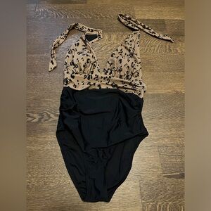 CupShe One Piece Halter Swimsuit